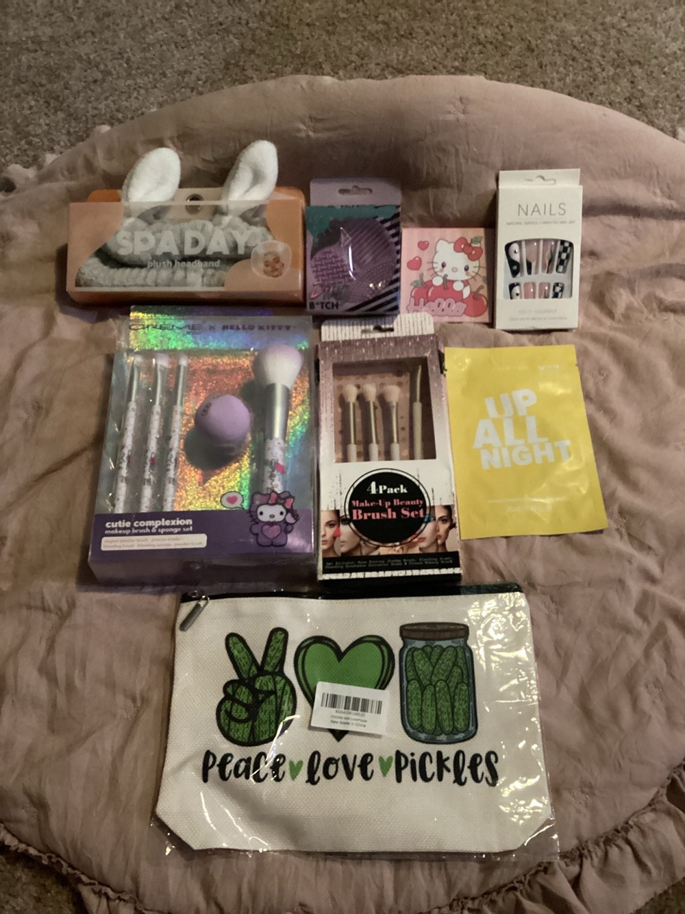 Makeup tools bundle-Hello Kitty Beauty Set and Accessories